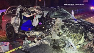 No injuries reported in crash that mangled van on I-65 in Bartholomew County