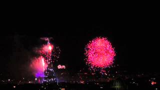 Paris Bastille Day 2014 Fireworks over the Eiffell Tower - Part 6