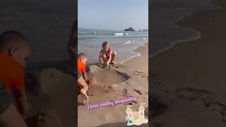 Diana and Roma making a Sandcastle | Going to the Beach