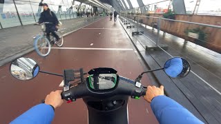 ELEKTRIC SCOOTER in Amsterdam (50 km/h)