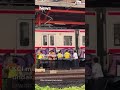 KRL di Stasiun Cikarang Jadi Sasaran Vandalisme