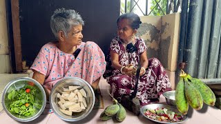 থানকুনি পাতা দয়া কলা লাল ভেটকি মাছ, চিংড়ি মাছ দিয়ে রান্না Thankuni pata Doya Kola Laal Bhetki ৬