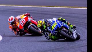 WOW..... MotoGP 2015 Valencia final race   amazing race Rossi