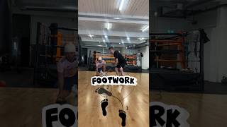FOOTWORK ESSENTIAL ✅ #tutorial #boxing #boxingtraining #learntobox #boxingtutorial #viral #shorts