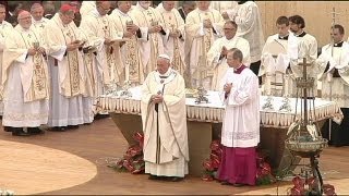 Pope Francis in Assisi urges clergy to 'get out amongst the poor and needy'