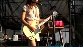 Blonde Redhead - In Particular (Live HQ).