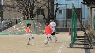 ２０２４初蹴り　宮前サッカークラブ　第八試合＝五年生ｖｓ四年生　宮前小学校Ｇ：２０２４．１．３