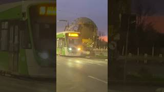 Tramvaiul AIM #3832 pe linia 25