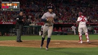 HOU@LAA: Reddick lines RBI single into left field