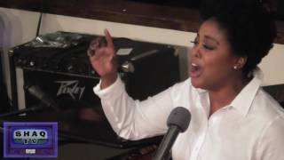 Aretha Franklin Presents Audrey DuBois Harris at GospelFest 2016 in Detroit