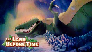 Cera runs away from Sharptooth! | The Land Before Time