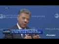 Colombian president: Nobody in Colombia wants to go back to war | Street Signs Europe