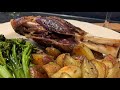 easy and delicious roasted lamb shanks 香烤小羊腿 最简单做法 鲜嫩多汁 顺便烤点蔬菜晚餐就好了