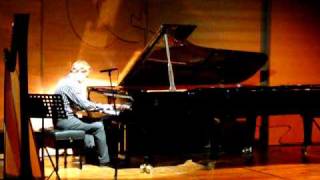 Ray Charles: Hit the road jack,  piano: Michal Šupák