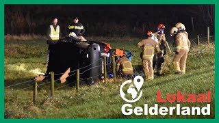 Auto schiet vanaf N345 bij Zutphen de uiterwaarden in | LokaalGelderland