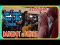 SENTUHAN//Dalam nyanyi sempat ajar step menari dan sempat menyapa pelancong.Dangdut vs Hindi memukau