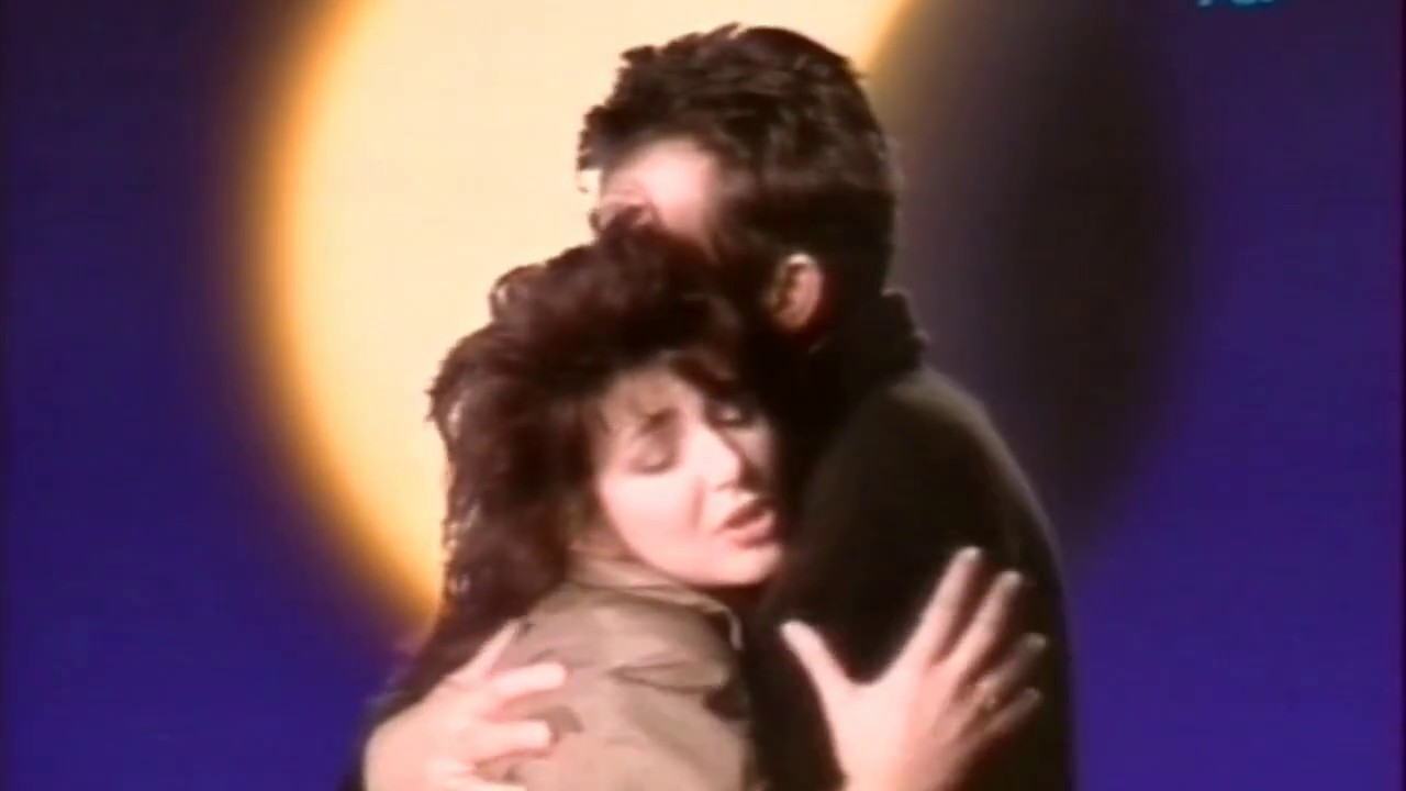 Peter Gabriel & Kate Bush "don't Give Up" - YouTube