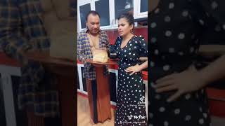 බනිස් එක කොහොමද දැම්මේ/tik tok funy sri lanka/tiktok funy#shorts