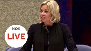 LIVE: Minister Hennis treedt af na zware kritiek van de Tweede Kamer