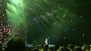 Ed Sheeran - Shape Of You (Live in Amsterdam)