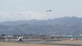 旅客機4機の連続離着陸＠仙台空港