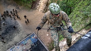 Infantry Marines – Rappel \u0026 CASEVAC Training