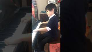 弹钢琴的7岁boy🎹❤️