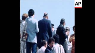 SYND 31 12 77 CHILEAN PRESIDENT PINOCHET ADDRESSES CROWD IN SANTIAGO