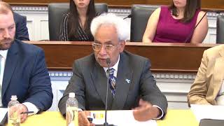 Dr. Jean Bonhomme explains how drugs affect the brain at a Congressional Briefing