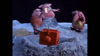 DASEPLATE - THE CLANGERS VIP