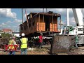 lifting a 50 year old caboose