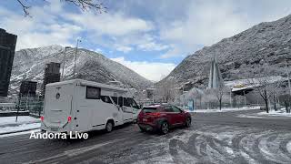 🇦🇩 ANDORRA ❄️ ESCALDES-ENGORDANY bajo la NIEVE. Increíble Paisaje invernal del centro 🏔️