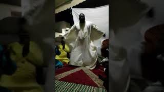 Regardez les pats de danse du fils de cheikh  bethio thioune