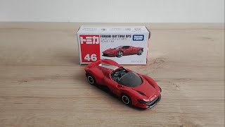 Ferrari Daytona SP3, 1/64 Tomica.