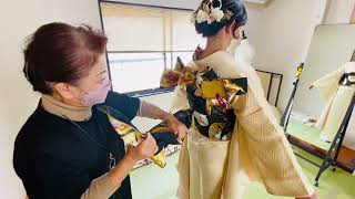 ２０２３年　成人式前撮り🌼色無地振袖👘変り帯結び　＃広島 ＃成人式 ＃振袖 ＃着付け