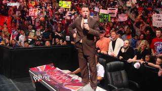 Raw - Michael Cole reveals the postponement of "The Michael Cole Challenge"