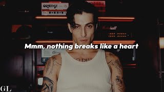 Damiano David - Nothing Breaks Like a Heart (Lyrics)