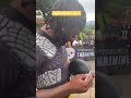 Najee Harris Signs Football of Crying Fan ✨ #najeeharris #steelers #steelerscamp #shorts