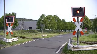 Spoorwegovergang Westheim-Langendorf (D) // Railroad crossing // Bahnübergang