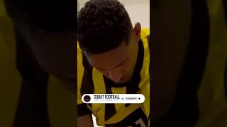 Berita Bola Terbaru - Dortmund Resmi Datangkan Sebastian Haller