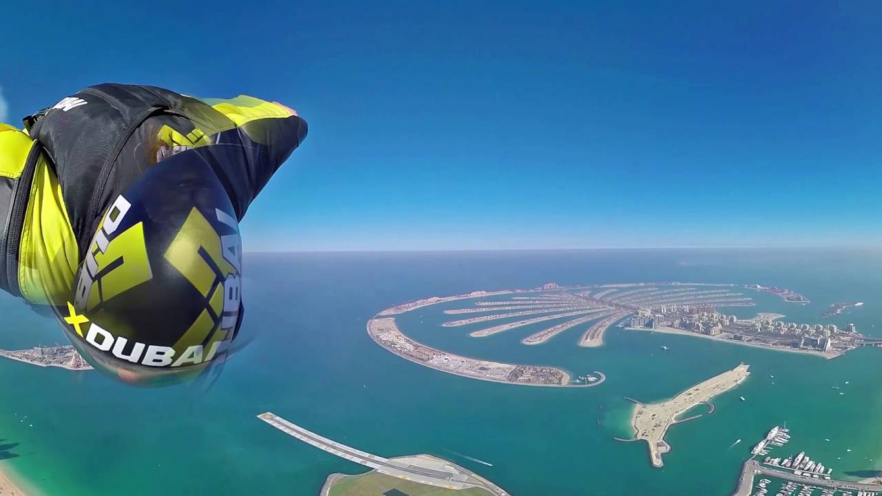 Wingsuit 360 Degree Video Over Dubai - YouTube