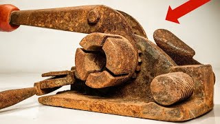 Rusty Antique Box Strapping Tensioner Tool Restoration - Old and New Mix Restoration Projects