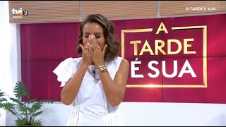 Mónica Jardim surpreendida pela produção: «Eles querem me fazer chorar!» | A Tarde é Sua
