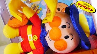 アンパンマンおもちゃアニメ ハロウィンアンパンマンぬいぐるみ わくわくクレーンゲームでとれるかな？ Anpanman Halloween Toys