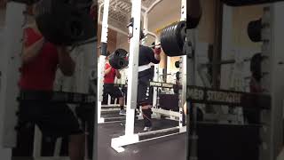 19 year old 635 squat