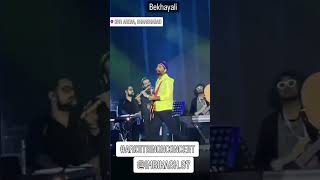 Bekhayali #Arijit live concert GMR Arena #hyderabad follow me on instagram @imbikash.07  subscribe