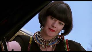 Something Wild (1986, Jonathan Demme) - Getting a room