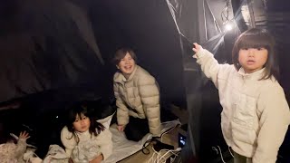 夜更かしして珍しく寝坊するエマ