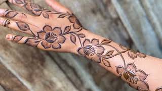 Amazing henna roses