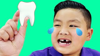 Alex Pretend Play Loose Tooth with Funny Tooth Fairy Pokemon Battle